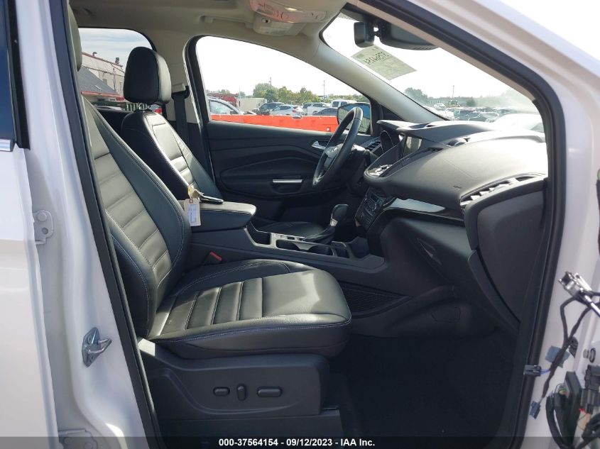 2017 FORD ESCAPE TITANIUM - 1FMCU9J96HUE16959