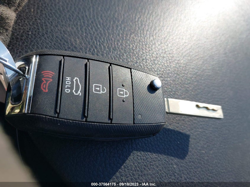 VIN 3KPA24AD5LE334740 2020 KIA RIO LX/S