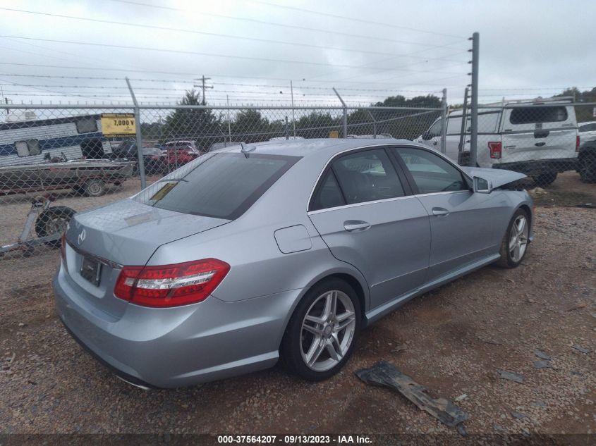 2013 MERCEDES-BENZ E 350 WDDHF5KB3DA699532