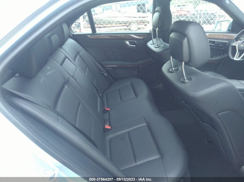 2013 MERCEDES-BENZ E 350 WDDHF5KB3DA699532