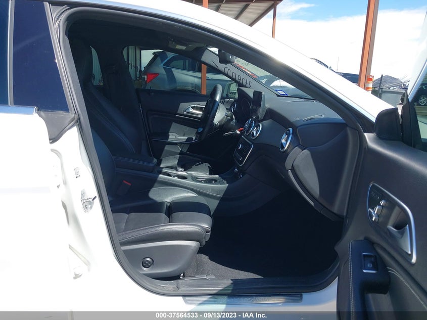 VIN WDDSJ4EB8KN714333 2019 MERCEDES-BENZ CLA CLA 250