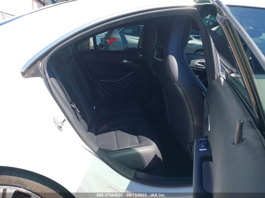 VIN WDDSJ4EB8KN714333 2019 MERCEDES-BENZ CLA CLA 250