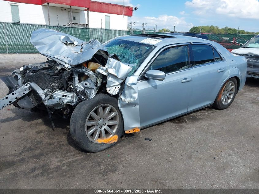 2013 CHRYSLER 300 - 2C3CCAAG5DH589638