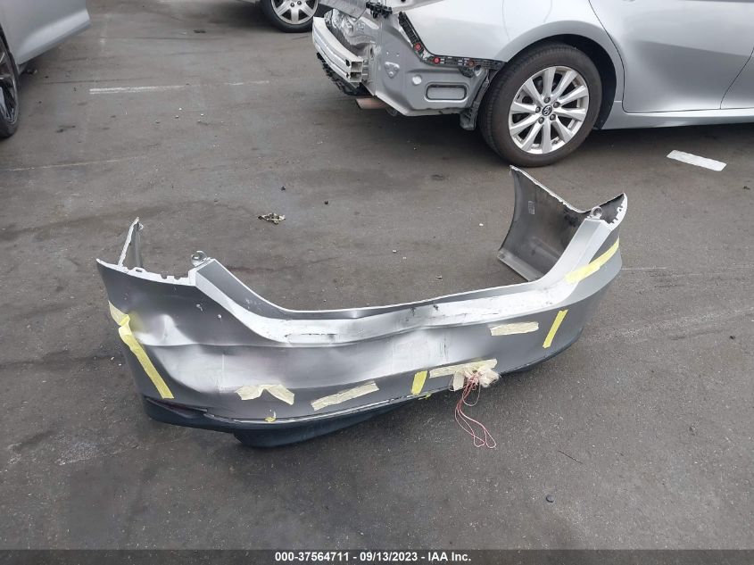 2019 TOYOTA CAMRY LE/SE/XLE/L - 4T1B11HK0KU253781