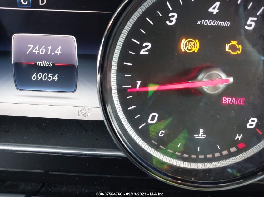 2018 MERCEDES-BENZ E-CLASS E 300 - WDDZF4KB9JA336470