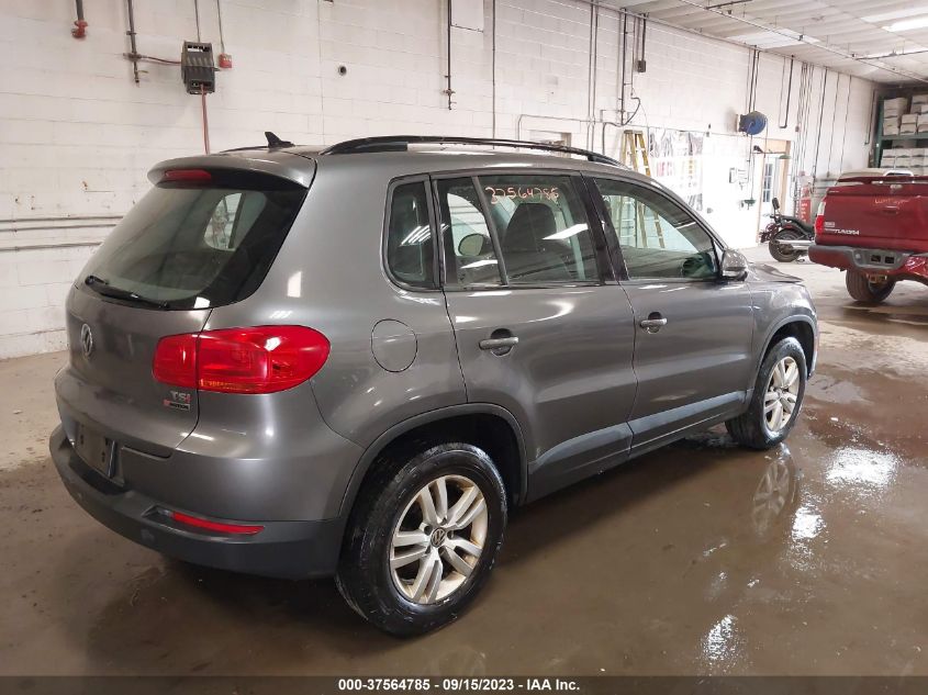 2017 VOLKSWAGEN TIGUAN - WVGBV7AX8HK027876