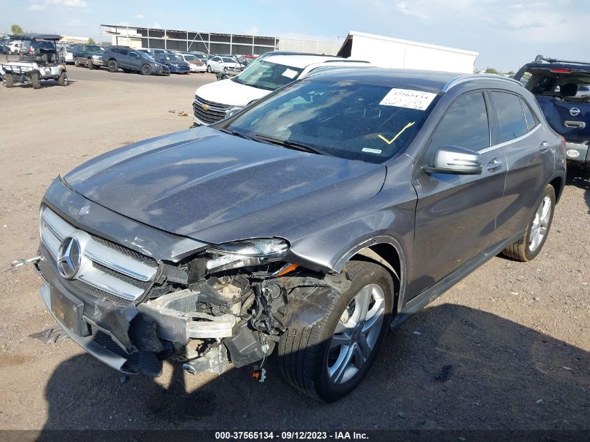 2016 MERCEDES-BENZ GLA GLA 250 - WDCTG4GB4GJ199320