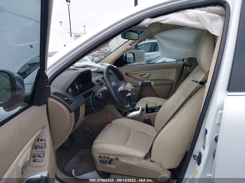 2014 VOLVO XC90 - YV4952CY7E1689023