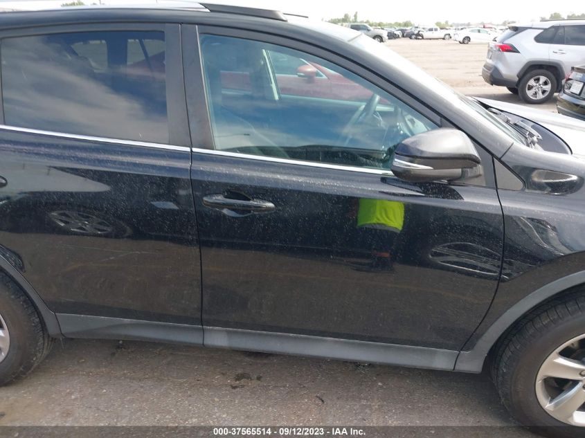 2015 TOYOTA RAV4 XLE - 2T3WFREV5FW159330