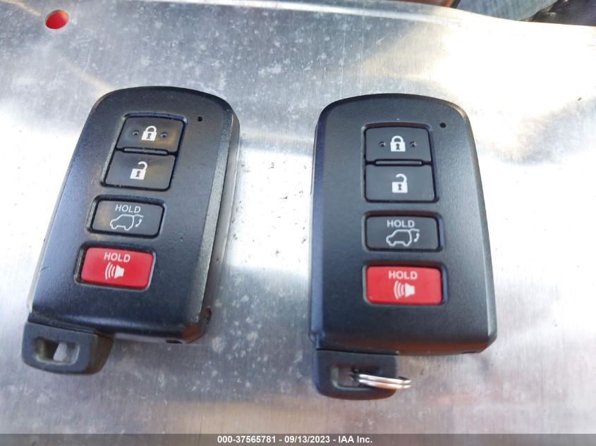 2017 TOYOTA RAV4 XLE - 2T3RFREV1HW678522