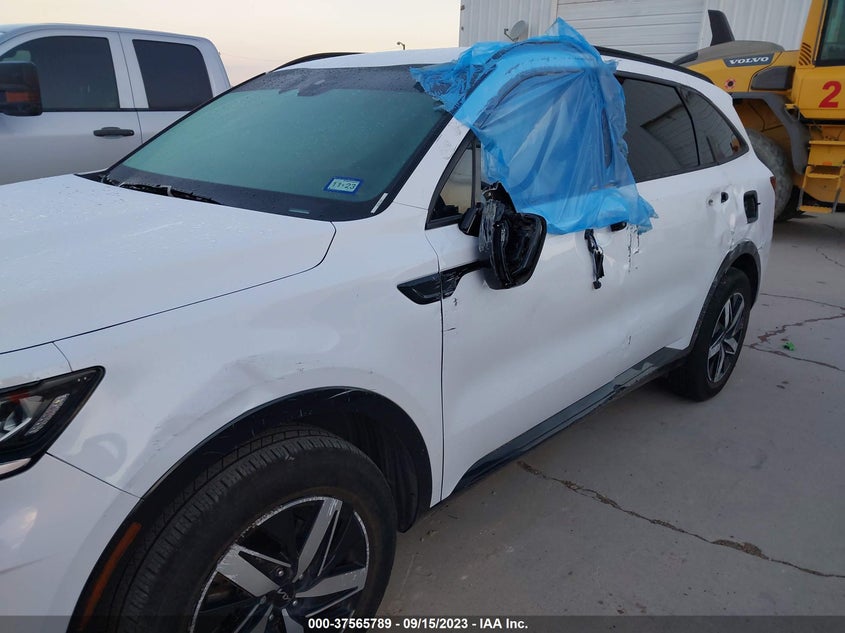 VIN 5XYRL4LC4NG079850 2022 KIA SORENTO S