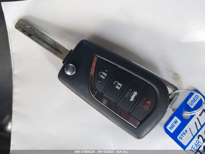 VIN JTDEPRAE5LJ072598 2020 TOYOTA COROLLA LE