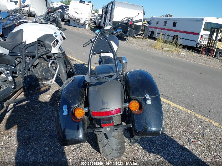 2016 HONDA VT1300 CX JH2SC6121GK102030