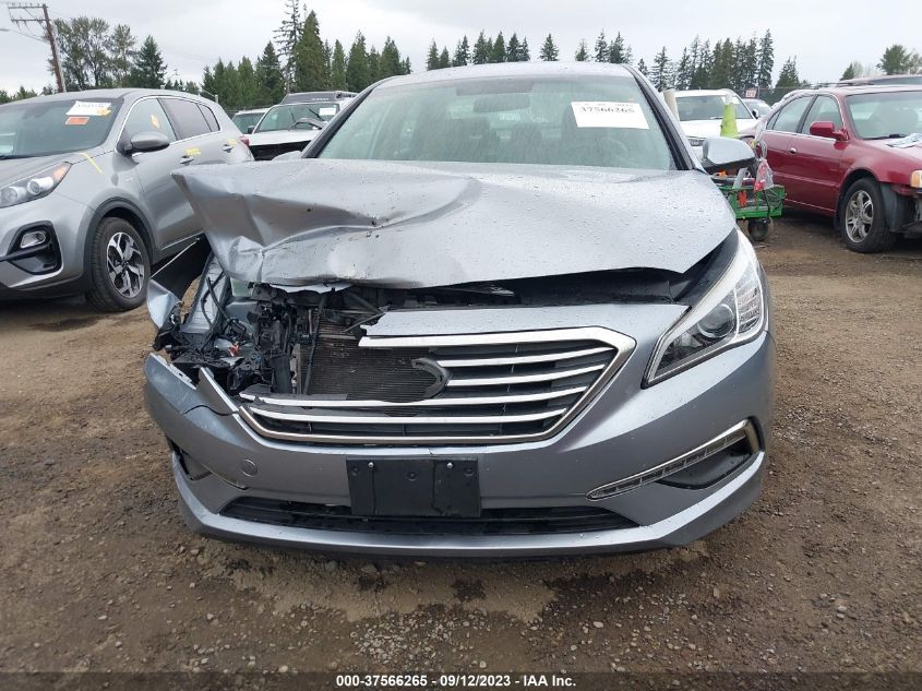 2015 HYUNDAI SONATA 2.4L SE - 5NPE24AF3FH164719