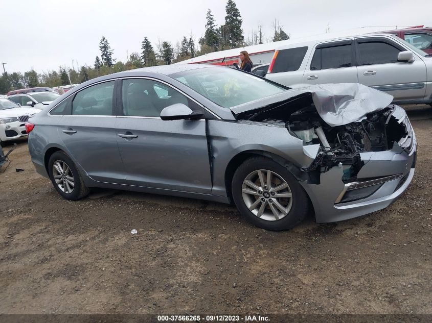 2015 HYUNDAI SONATA 2.4L SE - 5NPE24AF3FH164719