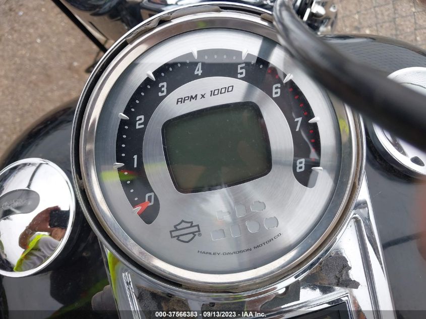 2009 HARLEY-DAVIDSON FLHR - 1HD1FB4119Y636909