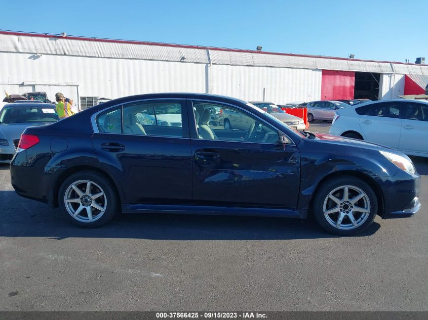2014 SUBARU LEGACY 2.5I - 4S3BMBA66E3008461