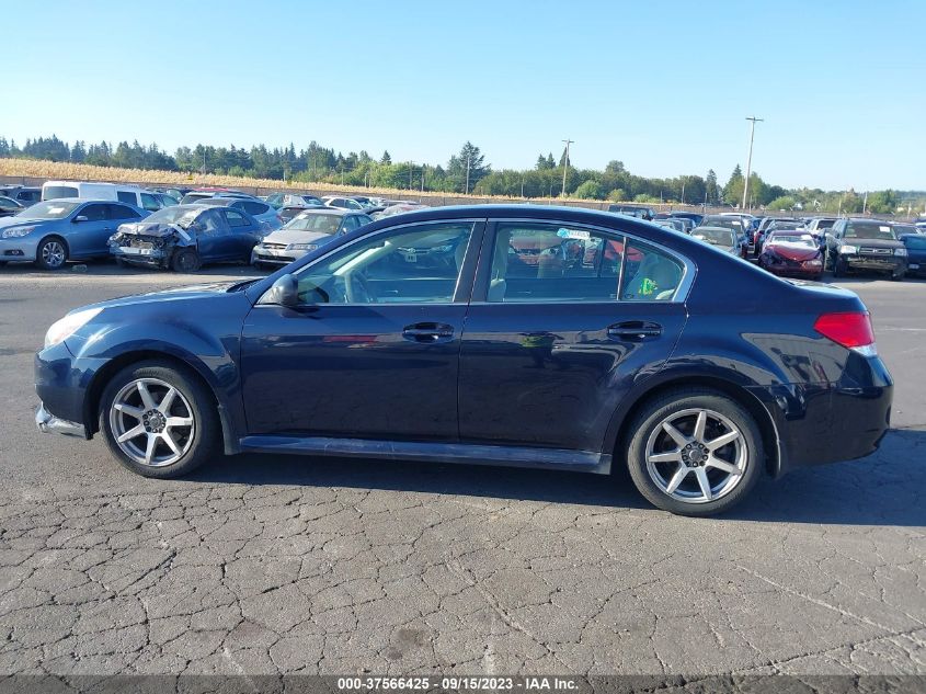 2014 SUBARU LEGACY 2.5I - 4S3BMBA66E3008461