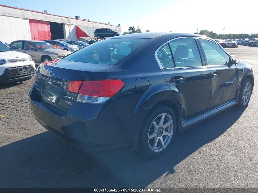 2014 SUBARU LEGACY 2.5I - 4S3BMBA66E3008461
