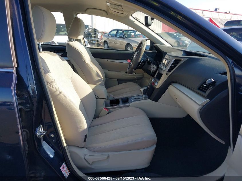 2014 SUBARU LEGACY 2.5I - 4S3BMBA66E3008461