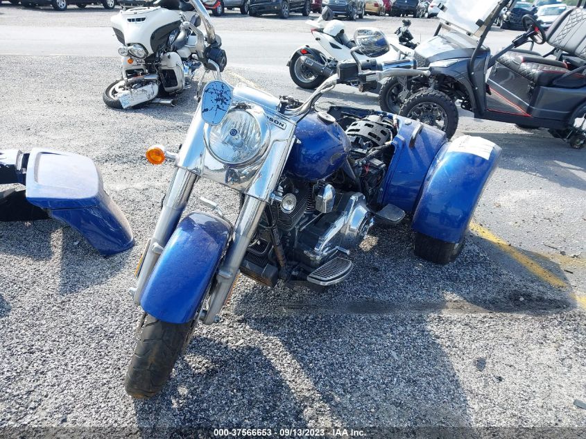 2015 HARLEY-DAVIDSON FLRT FREE WHEELER 1HD1MCM15FB853423