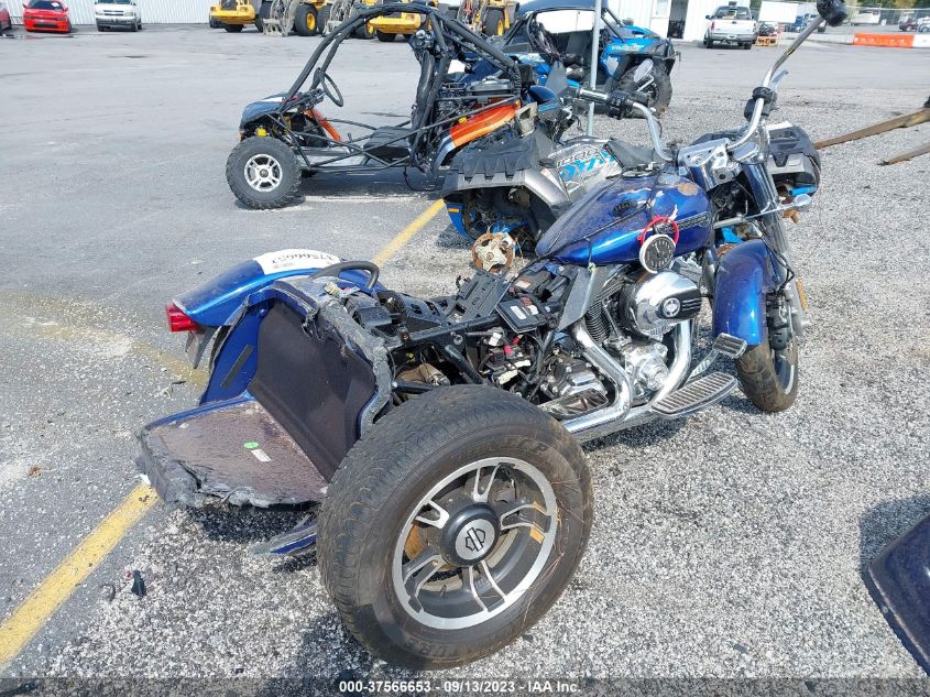 2015 HARLEY-DAVIDSON FLRT FREE WHEELER 1HD1MCM15FB853423