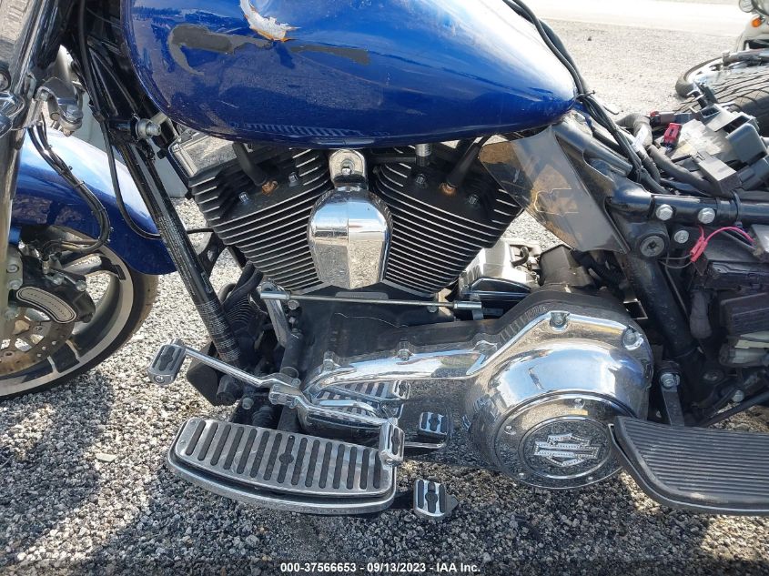 2015 HARLEY-DAVIDSON FLRT FREE WHEELER 1HD1MCM15FB853423