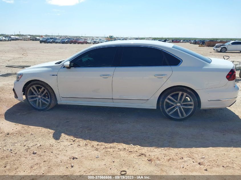 2017 VOLKSWAGEN PASSAT R-LINE W/COMFORT PKG - 1VWDT7A39HC015646