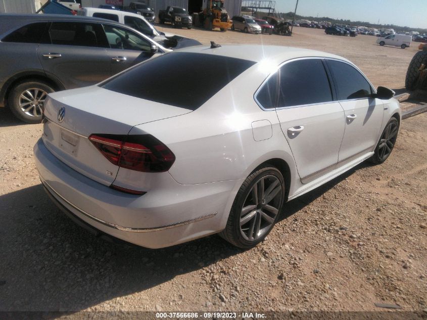 2017 VOLKSWAGEN PASSAT R-LINE W/COMFORT PKG - 1VWDT7A39HC015646