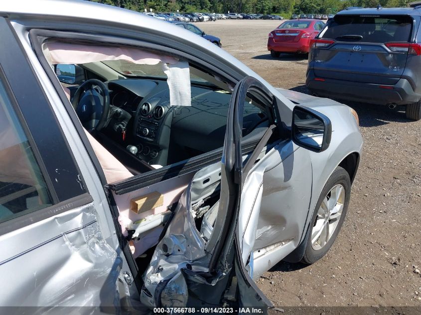 2014 NISSAN ROGUE SELECT S - JN8AS5MV6EW709171