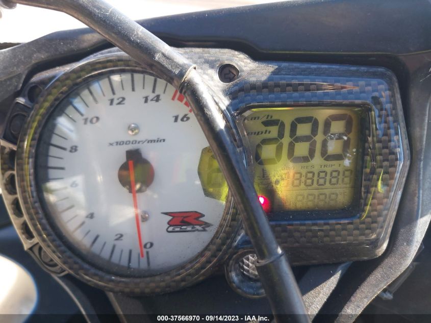 2007 SUZUKI GSX-R750 JS1GR7KA972109276