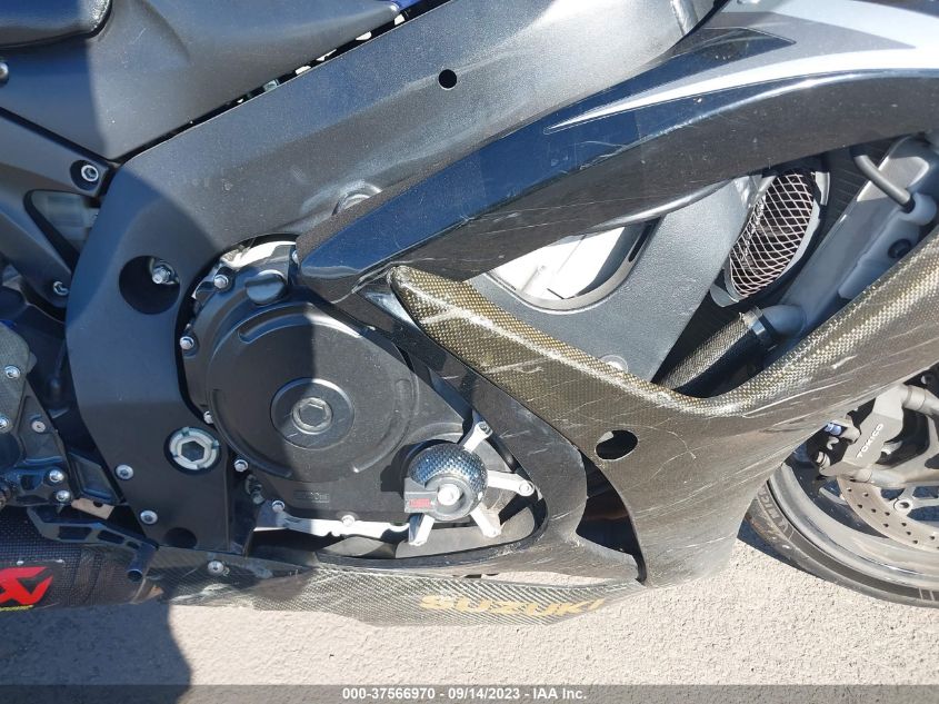 2007 SUZUKI GSX-R750 JS1GR7KA972109276