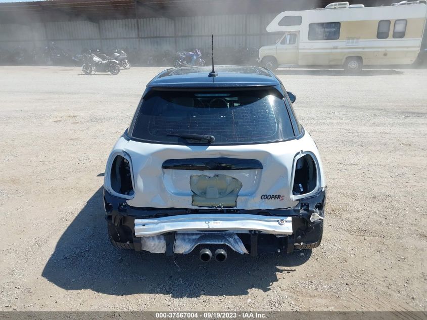 2022 MINI HARDTOP 4 DOOR COOPER S WMW53DK01N2S31600