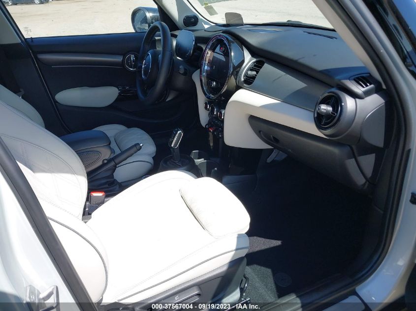 2022 MINI HARDTOP 4 DOOR COOPER S WMW53DK01N2S31600