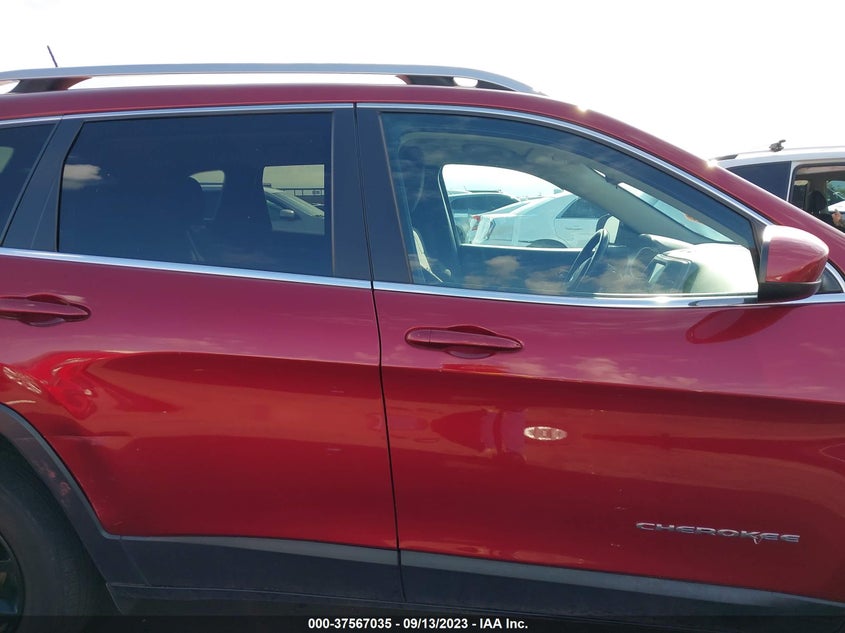 VIN 1C4PJMCS8HD216005 2017 JEEP CHEROKEE LATITUDE
