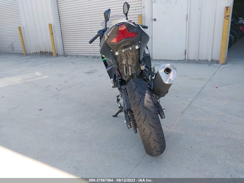 VIN JKAEXKG19PDAK2509 2023 KAWASAKI EX400