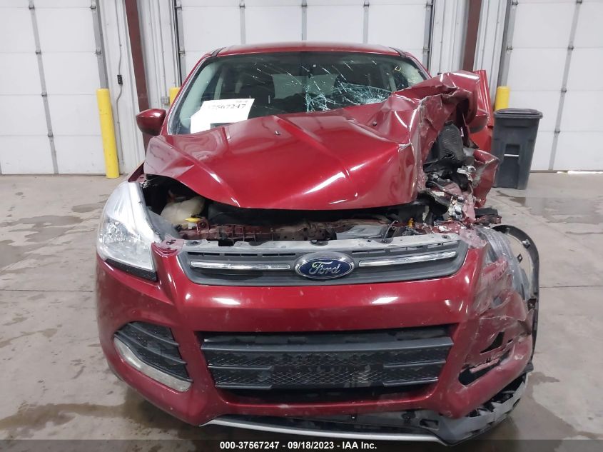 2016 FORD ESCAPE SE - 1FMCU0G99GUA54577