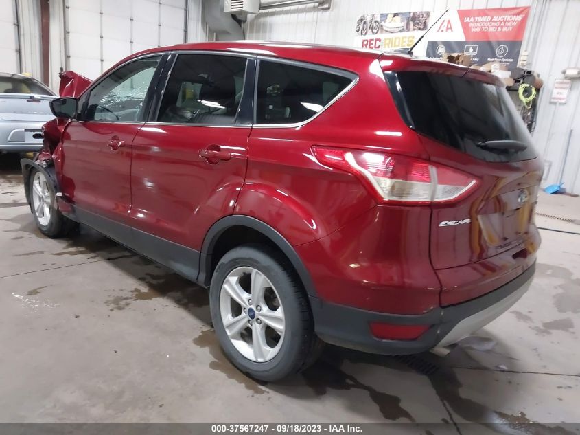 2016 FORD ESCAPE SE - 1FMCU0G99GUA54577