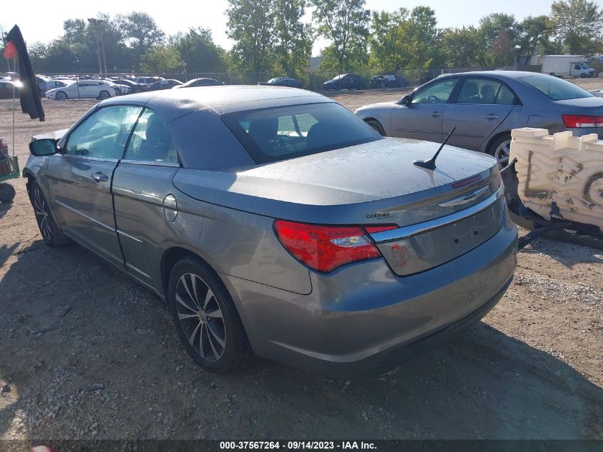 2013 CHRYSLER 200 S - 1C3BCBGG2DN743609