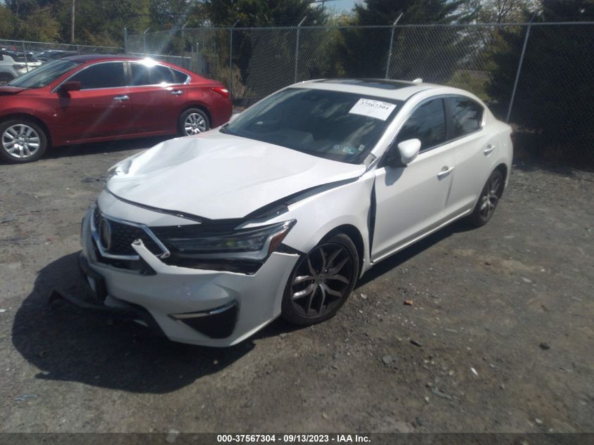 19UDE2F78LA009225 Acura ILX PREMIUM/TECHNOLOGY 2