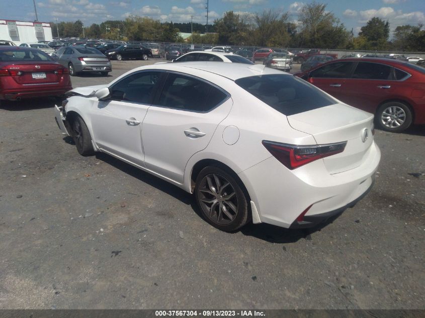 19UDE2F78LA009225 Acura ILX PREMIUM/TECHNOLOGY 3