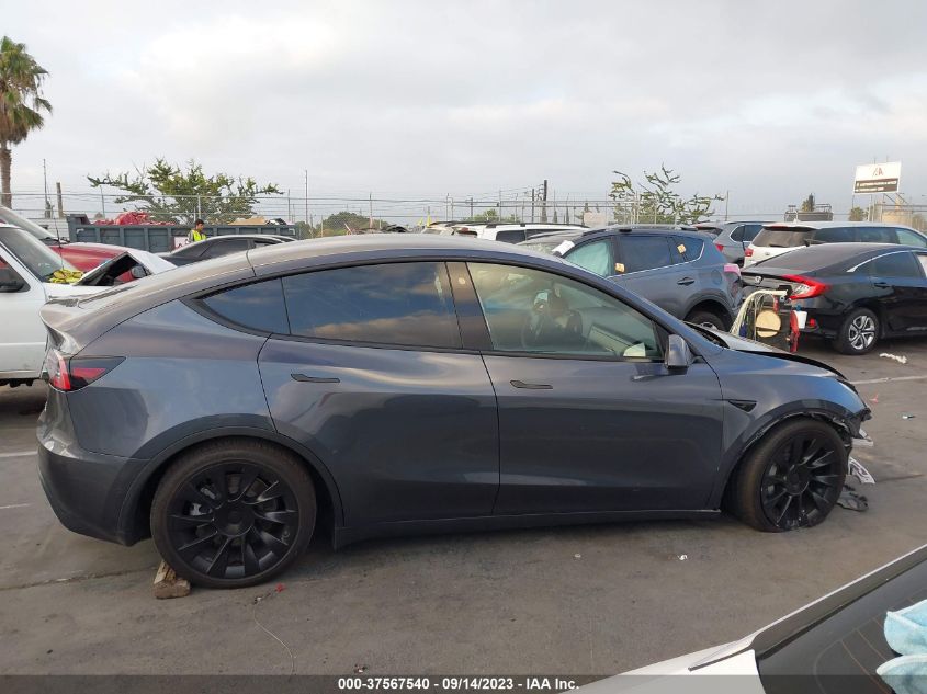 2022 TESLA MODEL Y - 7SAYGAEEXNF492914