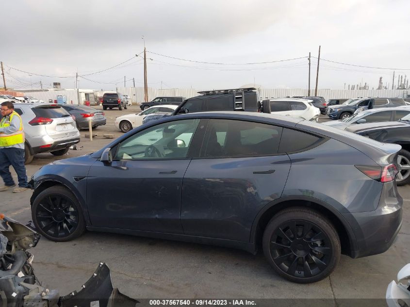 2022 TESLA MODEL Y - 7SAYGAEEXNF492914