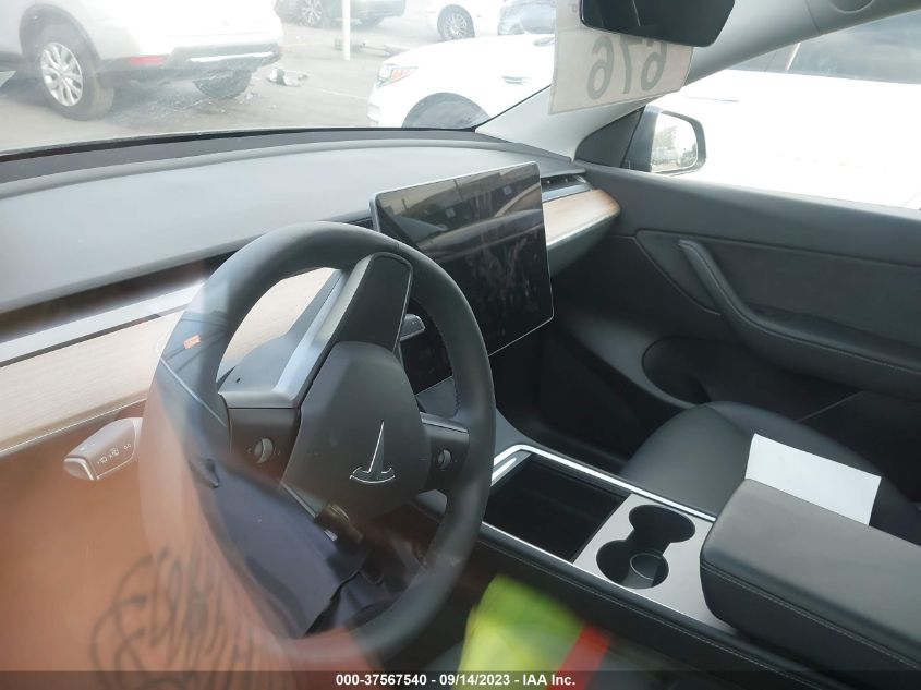 2022 TESLA MODEL Y - 7SAYGAEEXNF492914