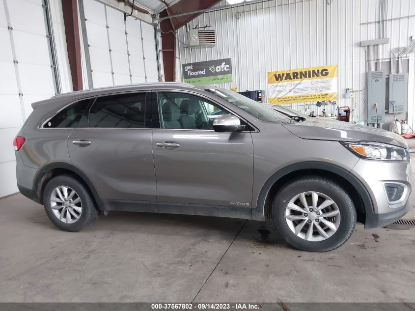 2017 KIA SORENTO LX V6 - 5XYPGDA52HG212125