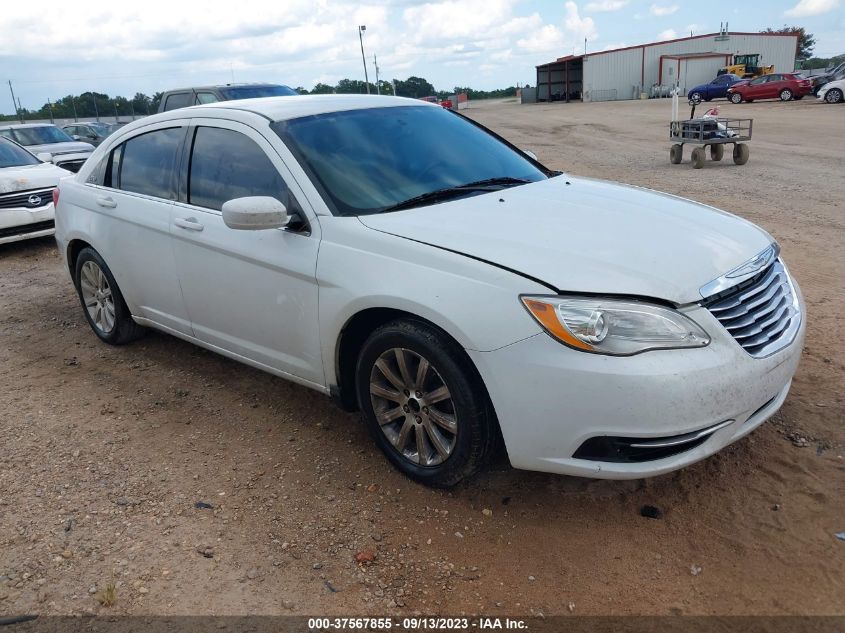 2014 CHRYSLER 200 TOURING - 1C3CCBBB4EN158600