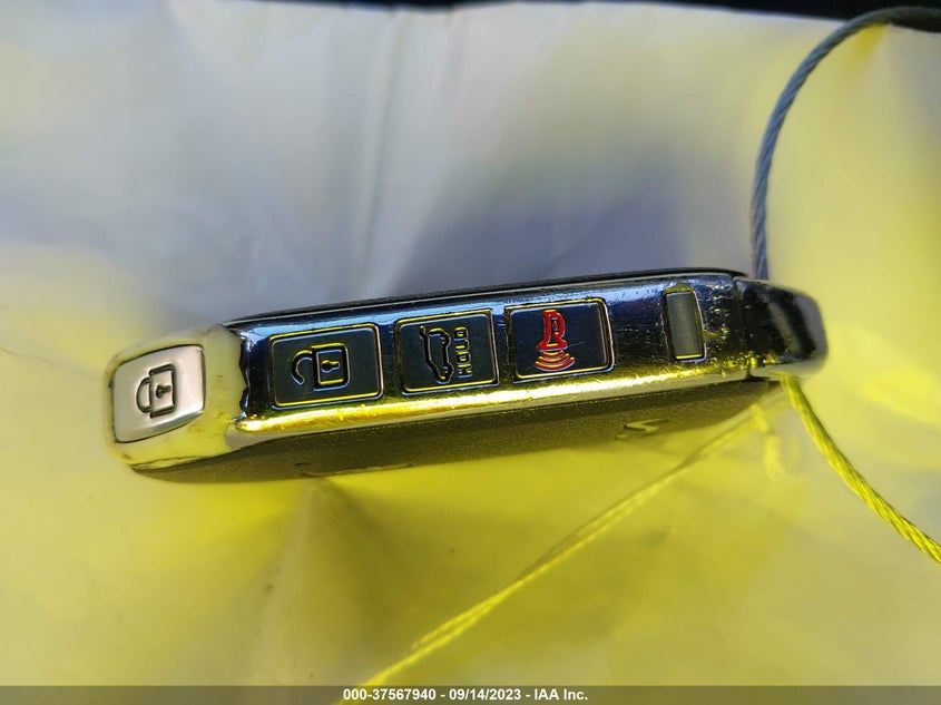 VIN 5XYRK4LF0NG099090 2022 KIA SORENTO SX/SXP