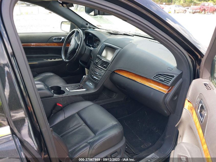 2014 LINCOLN MKT - 2LMHJ5NK4EBL51605