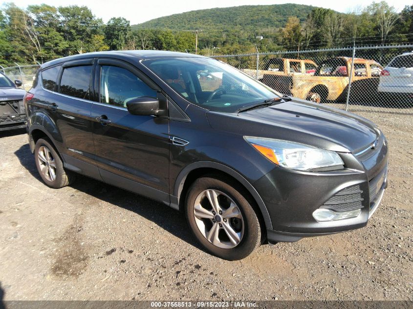 2016 FORD ESCAPE SE - 1FMCU9G95GUB61744