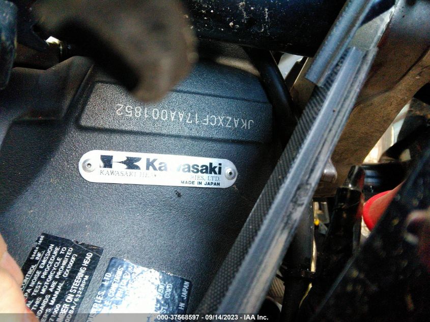 2010 KAWASAKI ZX1000 F JKAZXCF17AA001852